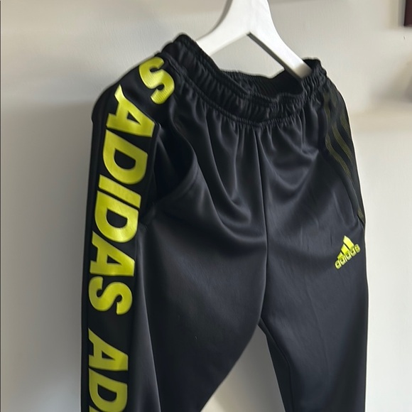 adidas Originals unisex Black and Green Sweatpants - Picture 6 of 7